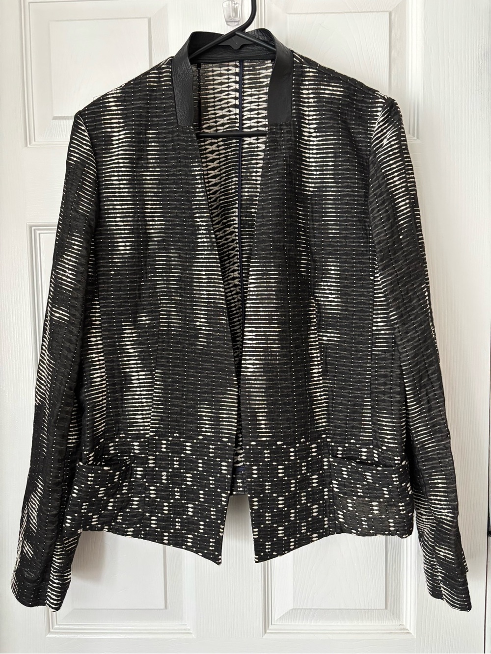 Elie Tahari Black & White Open-Front Textured Blazer